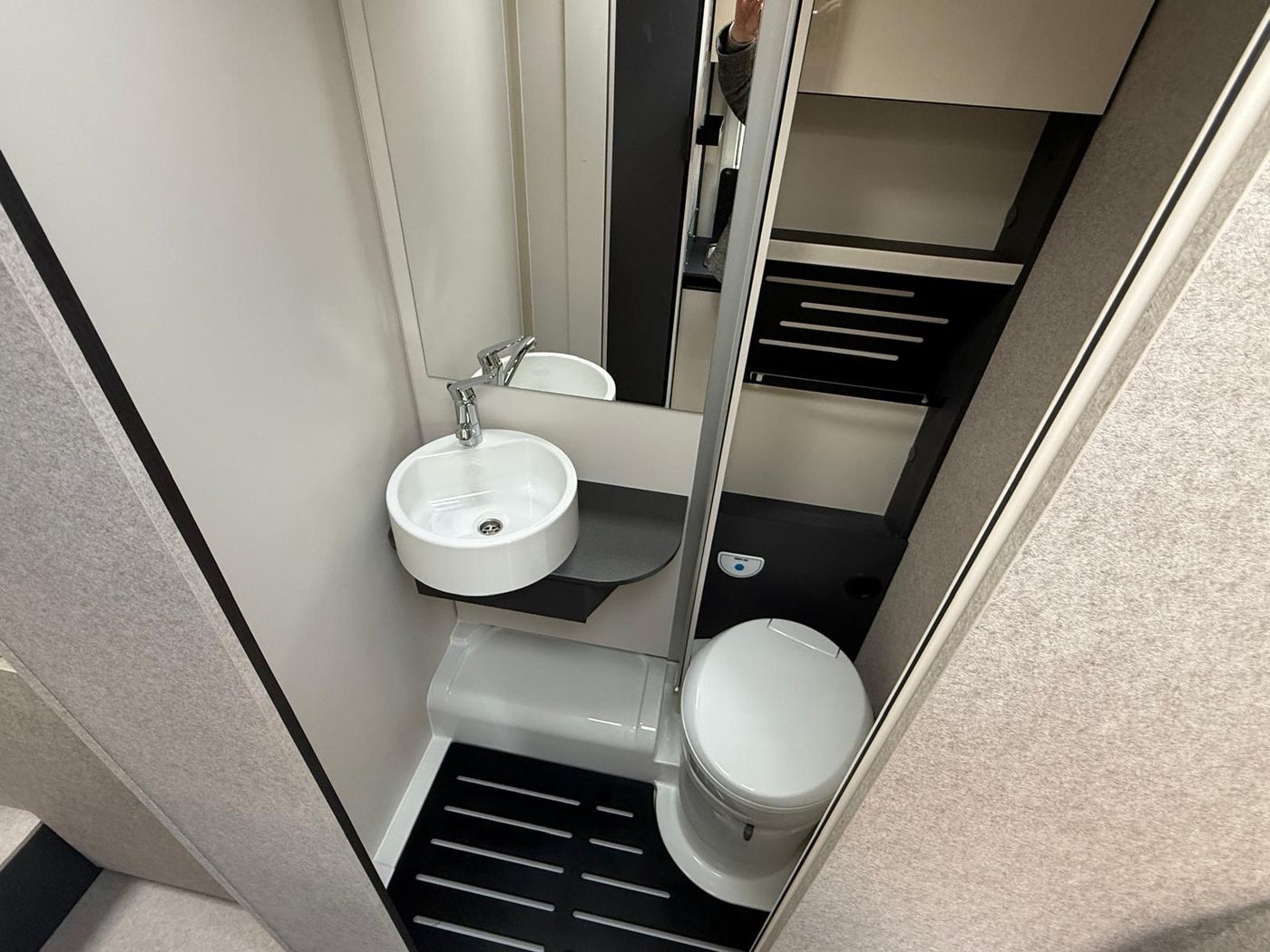 MC LOUIS SLIM MC4 339 6.69mt